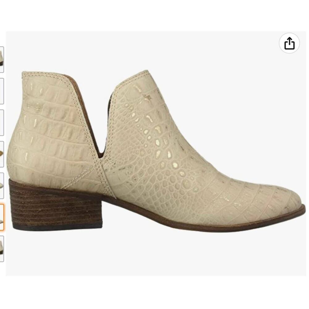 EUC KAANAS Anthropologie Snake Print Cutout Slip On Ankle Boot Cream Size 6
